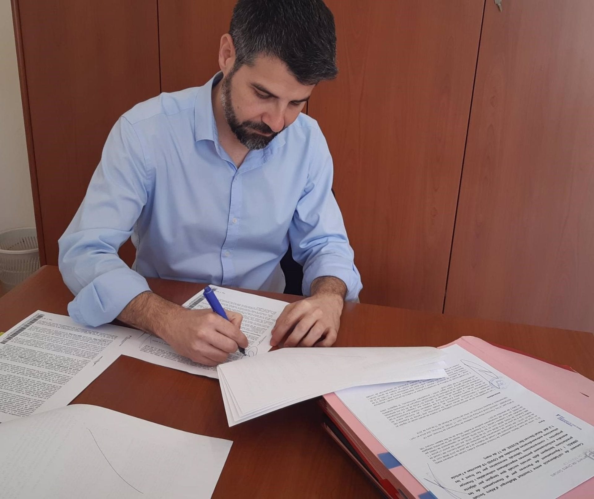 De Juan no conoció la explotación sexual de menores hasta cuatro meses después de llegar a la presidencia del IMAS De Juan no conoció la explotación sexual de menores hasta cuatro meses después de llegar a la presidencia del IMAS