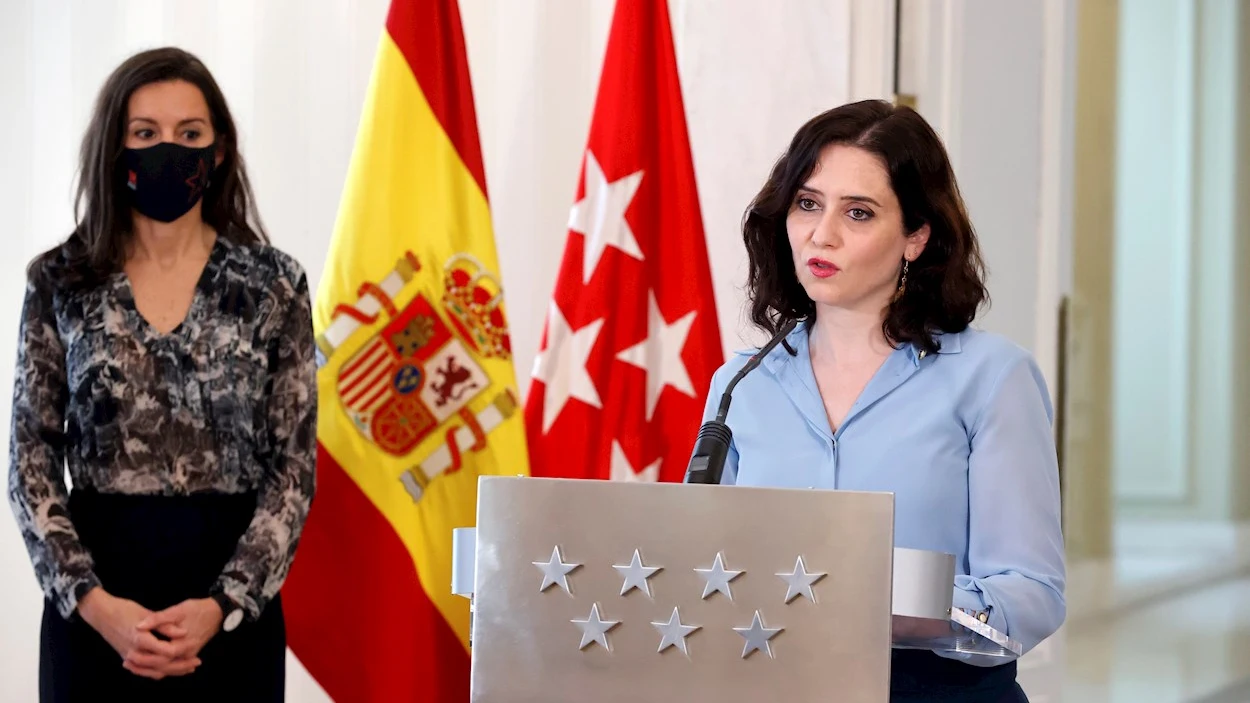 Isabel Díaz Ayuso durante su declaración institucional Isabel Díaz Ayuso durante su declaración institucional