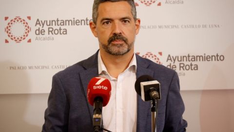 El alcalde de Rota, Javier Ruiz Arana El alcalde de Rota, Javier Ruiz Arana