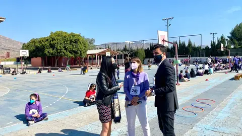 “es como cuando te invitan a tu propia casa, porque yo vivo aquí en Desamparados, estudié en este colegio y ahora mis hijos estudian aquí” igualdad