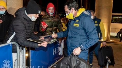 Emery a su llegada a Kiev