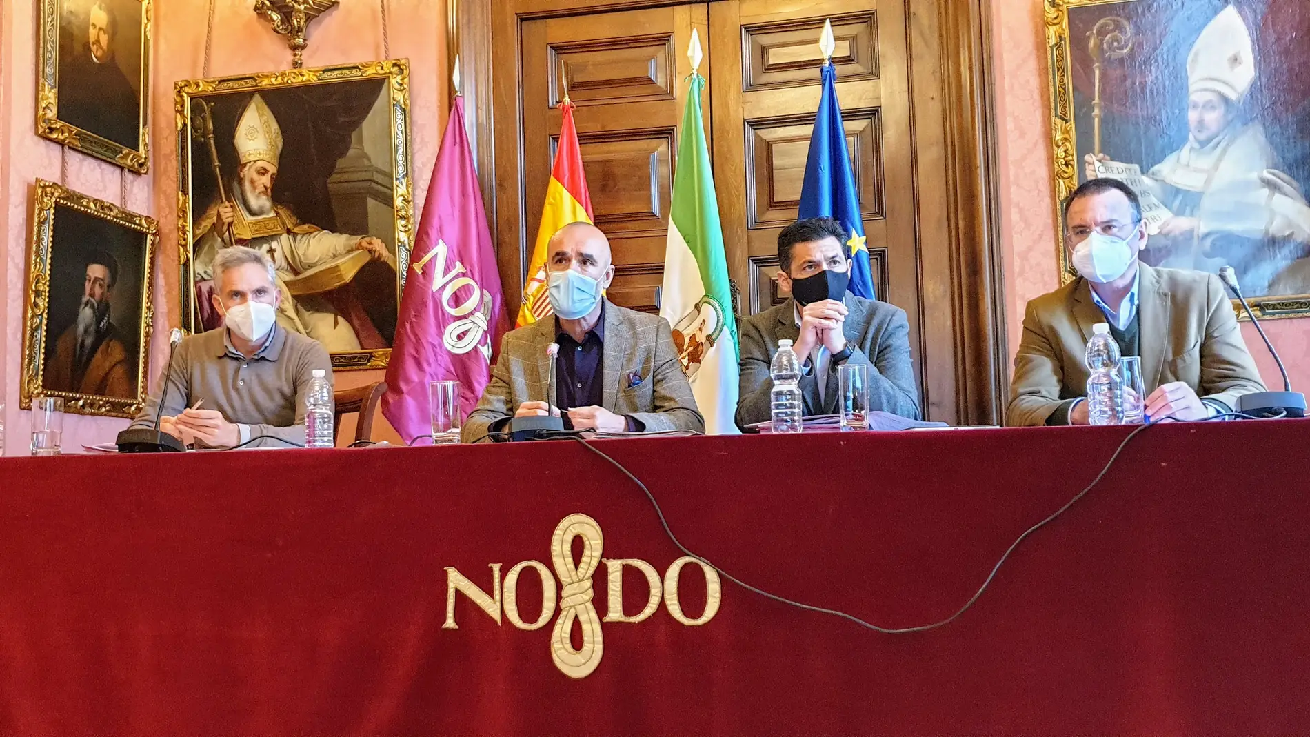 El delegado de Turismo Antonio Muñoz en la reunión mantenida ayer en el Ayuntamiento de Sevilla