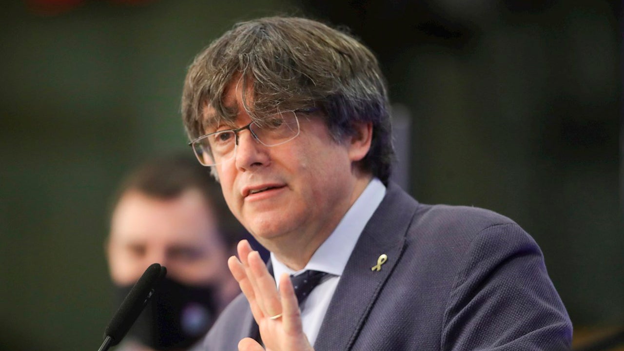 Rubén Amón indulta al juez Llarena: "Ha reaparecido dispuesto a terminar el trabajo con Puigdemont" Rubén Amón indulta al juez Llarena: "Ha reaparecido dispuesto a terminar el trabajo con Puigdemont"