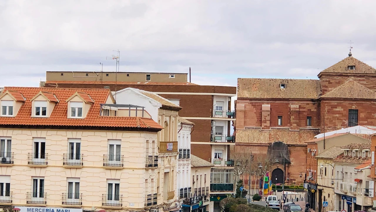 Plaza Santa Quiteria (zona muy afectada por la plaga de palomas)