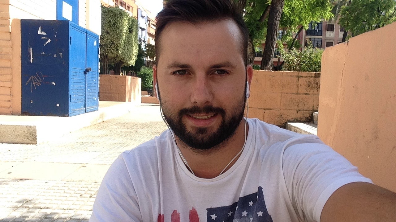 Quiénes somos: La experiencia de Simón, que fue padre por primera vez durante la pandemia Quiénes somos: La experiencia de Simón, que fue padre por primera vez durante la pandemia