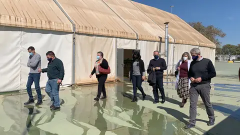 Está previsto que la vacunación a la población en general se realice a partir del mes de abril en el Recinto Ferial, y acogerá a los vecinos de Orihuela Costa vacuna