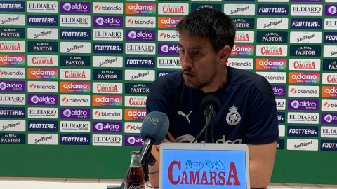 Aritz Solabarrieta, entrenador de f&uacute;tbol. Real Racing Club de Santander. Segunda B.