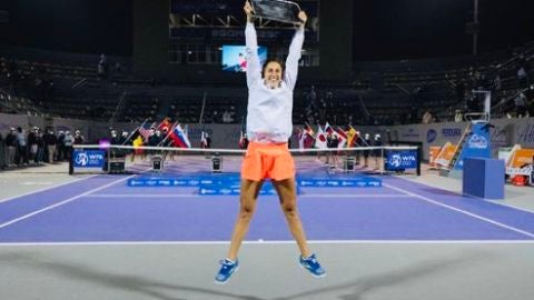 Sara Sorribes hace historia con su primer t&iacute;tulo WTA