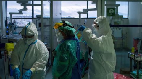 Nuevas medidas en Madrid, Catalu&ntilde;a, restricciones para Semana Santa y &uacute;ltimas noticias del coronavirus en Espa&ntilde;a hoy