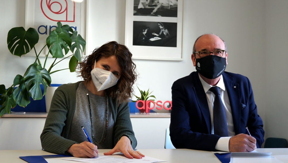 Los centros Quirónsalud, bajo el asesoramiento de APSA, han puesto en marcha diferentes acciones para mejorar la comunicación y la accesibilidad cognitiva Los centros Quirónsalud, bajo el asesoramiento de APSA, han puesto en marcha diferentes acciones para mejorar la comunicación y la accesibilidad cognitiva