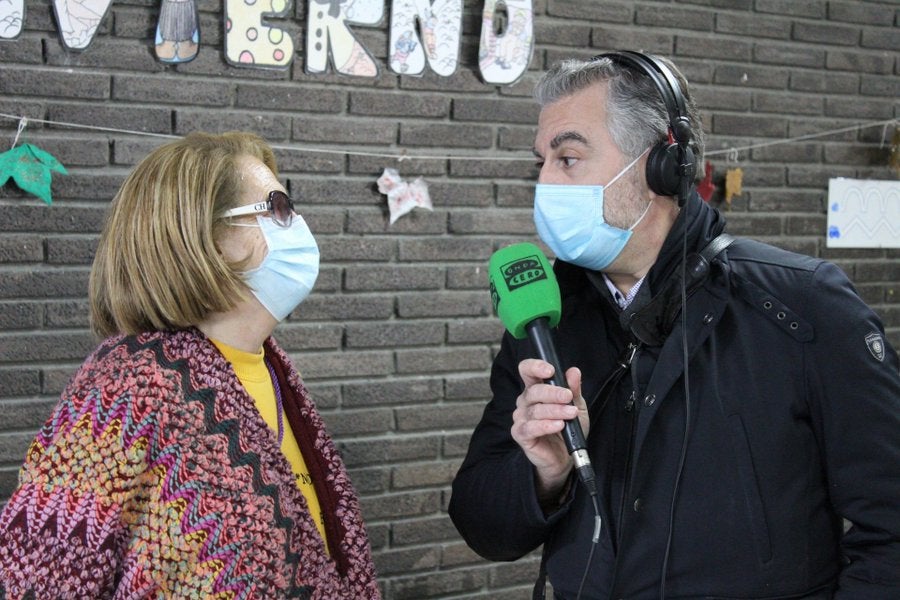 Los residentes nos cuentan cómo ocupan su tiempo con la vuelta a la normalidad tras ser vacunados Los residentes nos cuentan cómo ocupan su tiempo con la vuelta a la normalidad tras ser vacunados