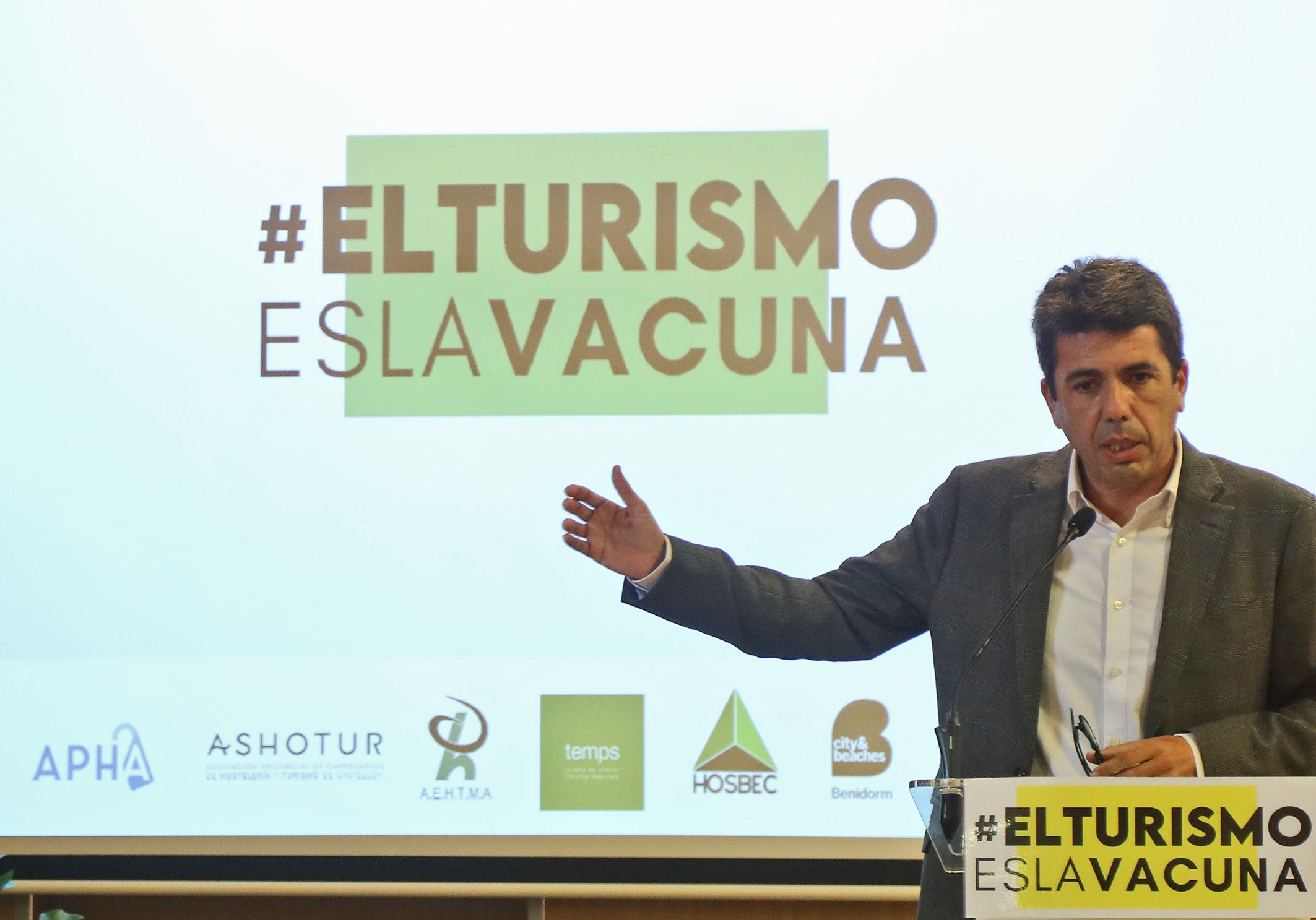 Mazón reprocha al Gobierno central el trato discriminatorio a la provincia en materia turística Mazón reprocha al Gobierno central el trato discriminatorio a la provincia en materia turística