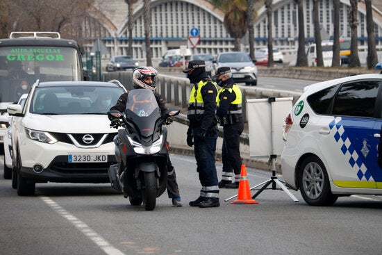 Este es el certificado de autoresponsabilidad para desplazarte con tu burbuja por Cataluña Este es el certificado de autoresponsabilidad para desplazarte con tu burbuja por Cataluña