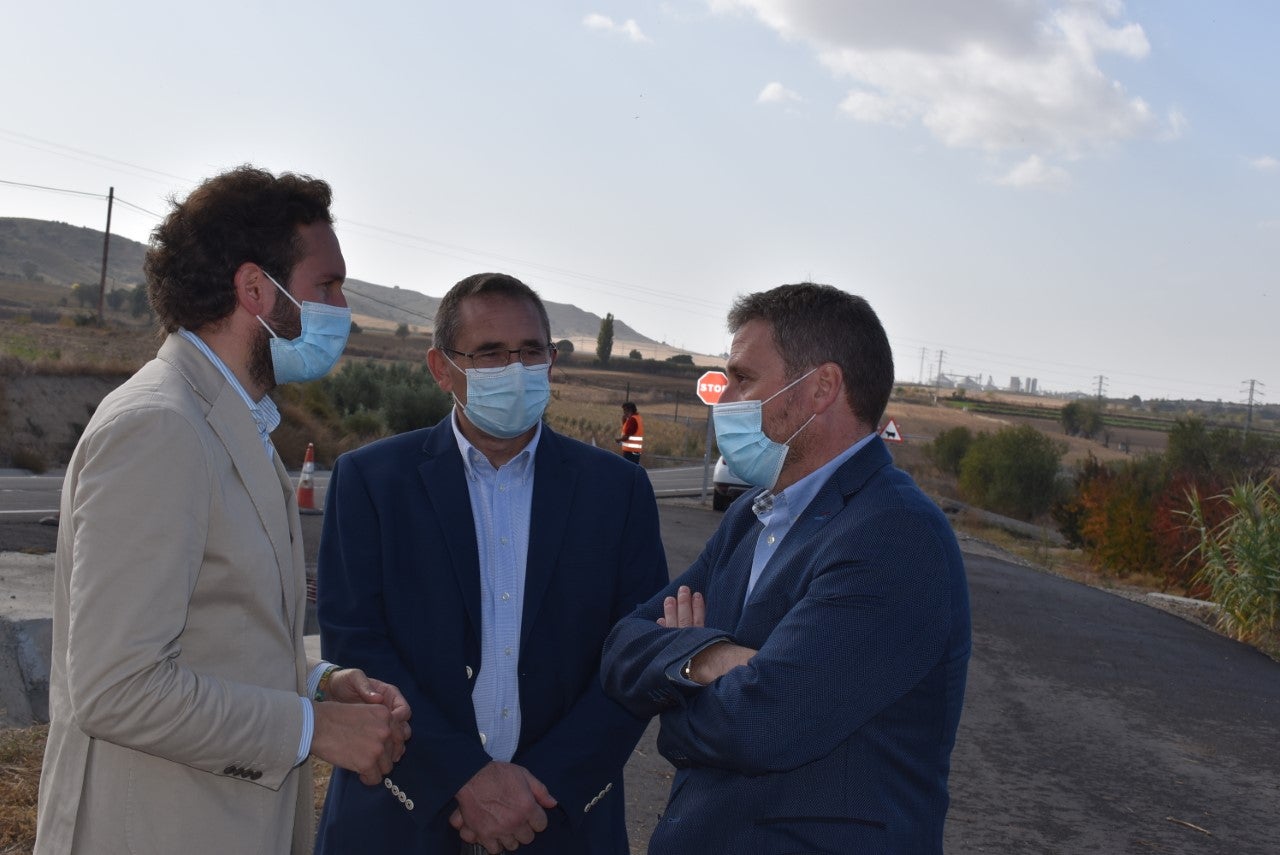 Reunión en Monzón para hacer frente a los recortes ferroviarios Reunión en Monzón para hacer frente a los recortes ferroviarios