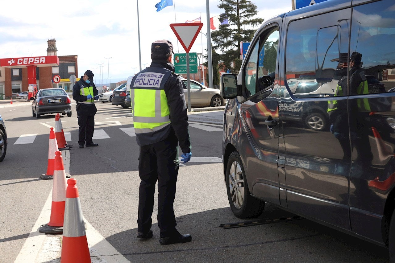 Estos son los días de cierre en Semana Santa y medidas acordadas por Sanidad y las comunidades autónomas Estos son los días de cierre en Semana Santa y medidas acordadas por Sanidad y las comunidades autónomas