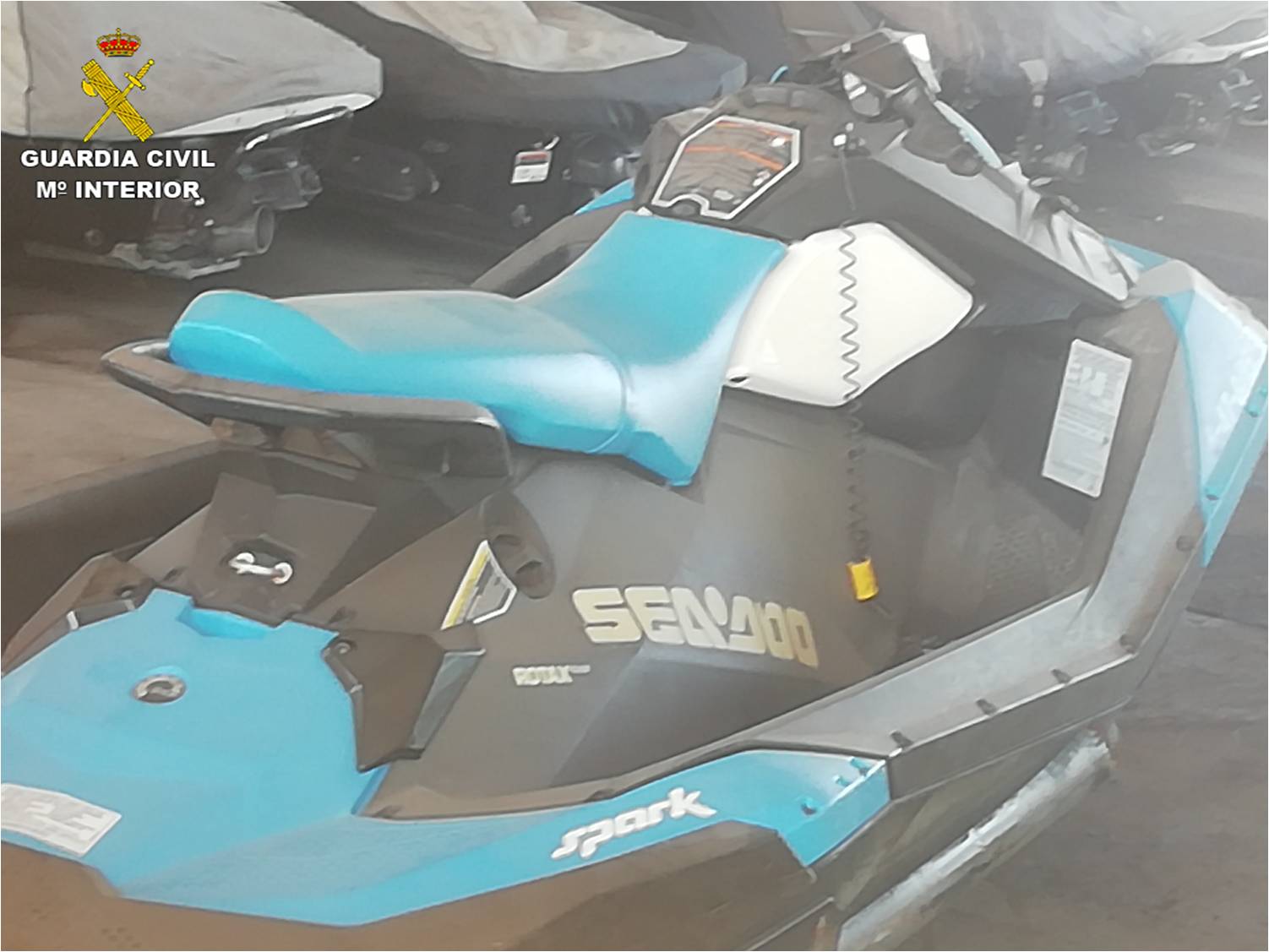 La Guardia Civil recupera en Alicante una moto de agua sustraída en Reino Unido La Guardia Civil recupera en Alicante una moto de agua sustraída en Reino Unido