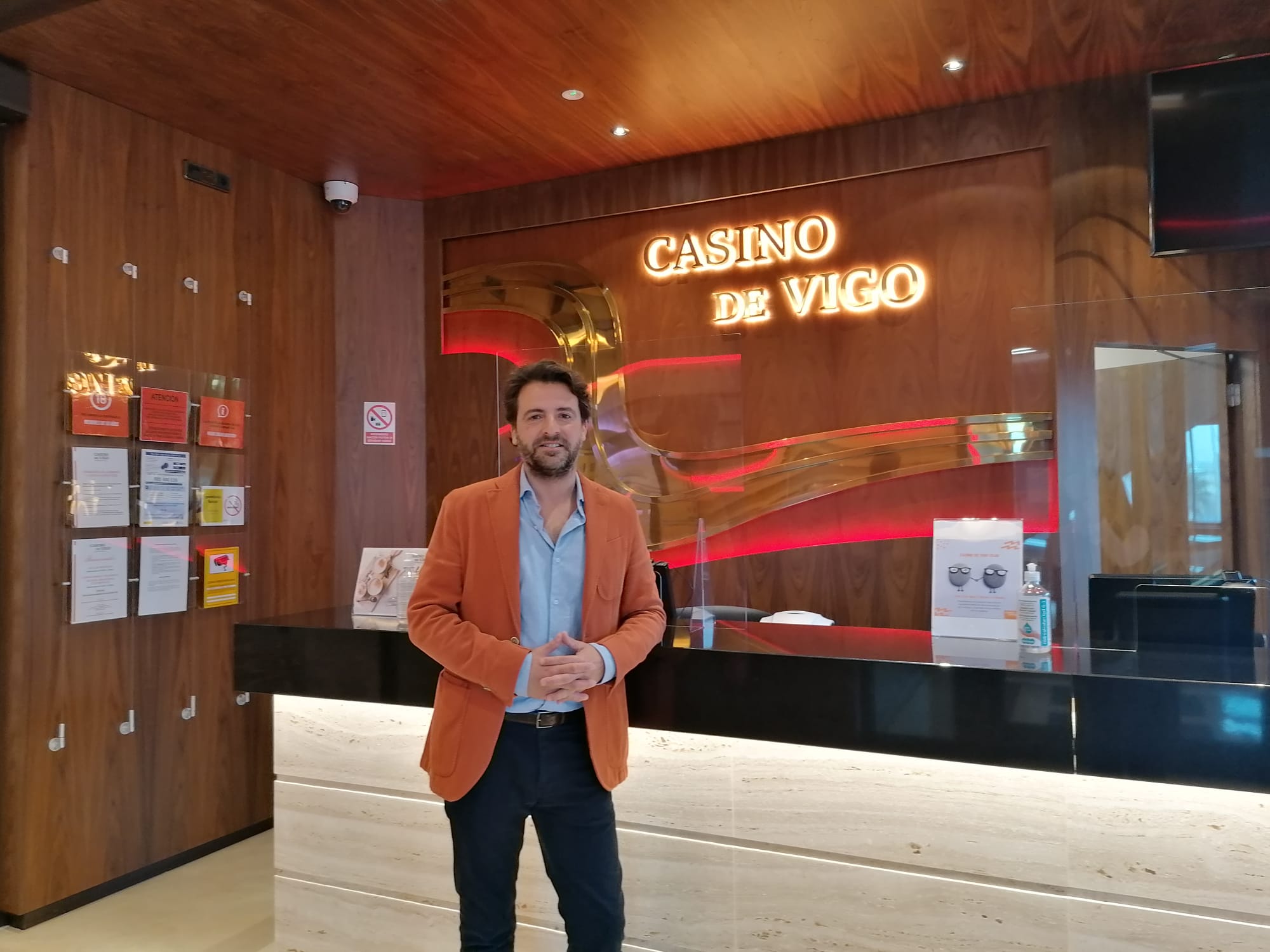Entrevista a Sergio Lage, director comercial de Casino de Vigo. Entrevista a Sergio Lage, director comercial de Casino de Vigo.