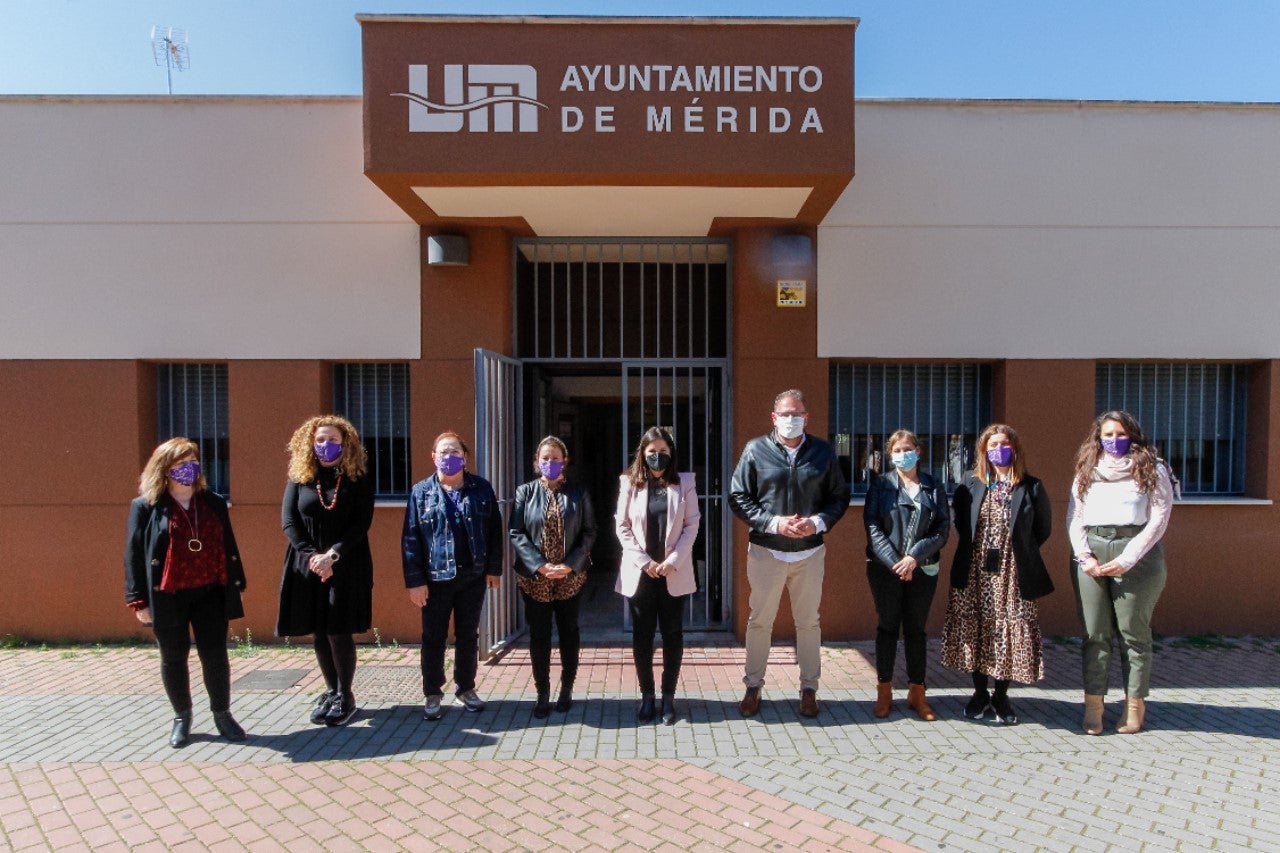 La oficina de igualdad de Mérida contará con un profesional más en atención psicólogica La oficina de igualdad de Mérida contará con un profesional más en atención psicólogica