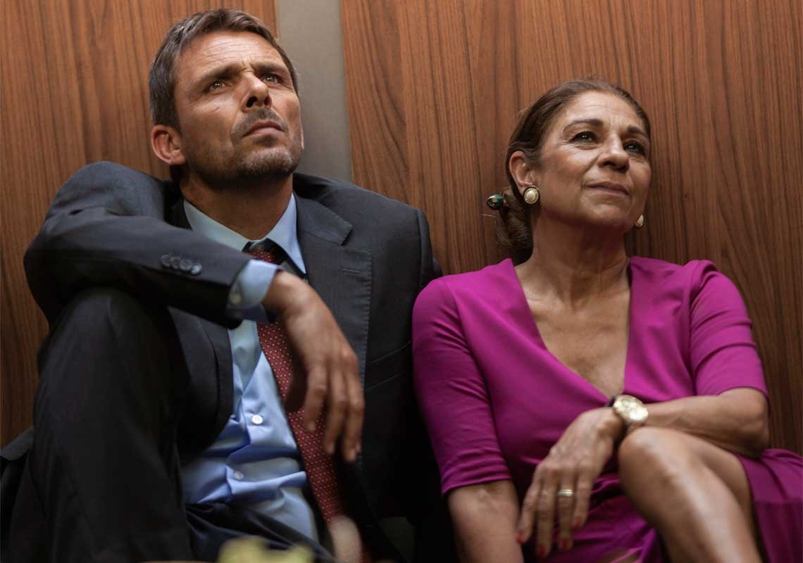 Lolita Flores: “Yo le digo al público al principio de la obra que tiene que descubrir quién soy”. Lolita Flores: “Yo le digo al público al principio de la obra que tiene que descubrir quién soy”.