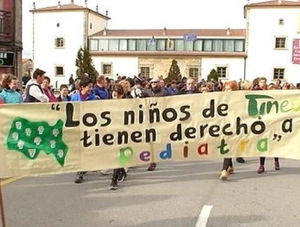 Tineo se queda sin pediatra Tineo se queda sin pediatra