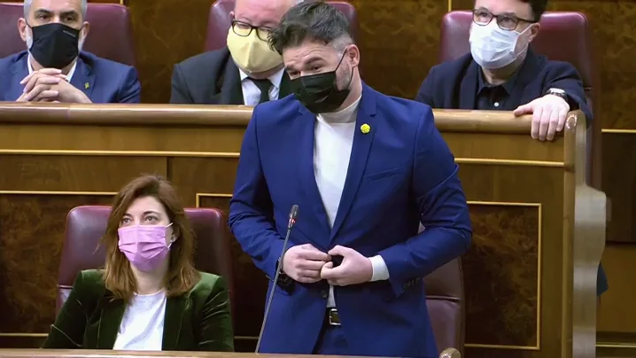 Rufi&aacute;n acusa al rey ya las infantas de robar vacunas