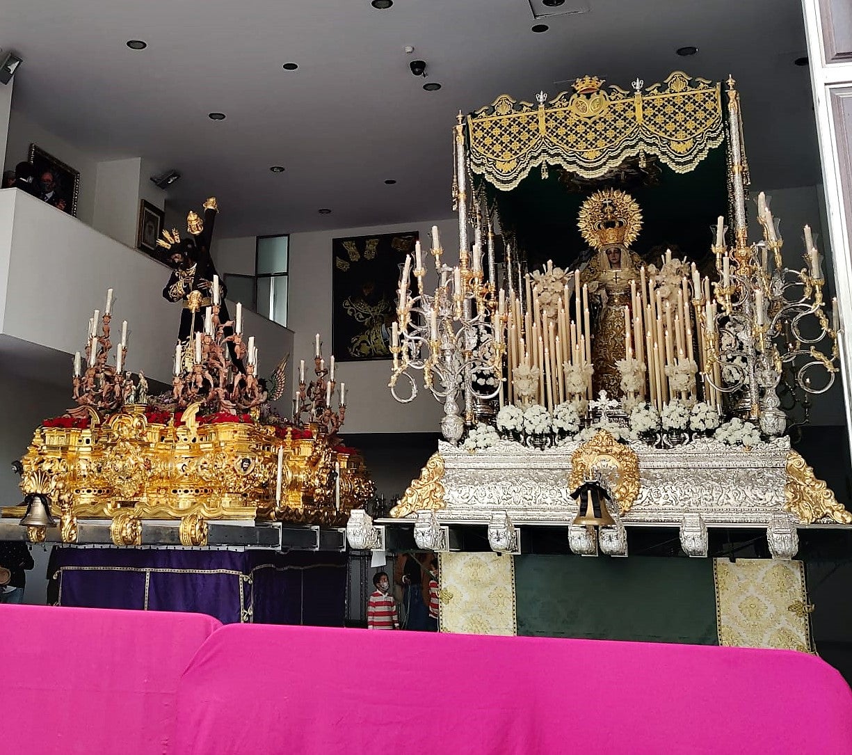 Nueva Málaga renueva su pasión por la Cofradía de Nueva Esperanza Nueva Málaga renueva su pasión por la Cofradía de Nueva Esperanza