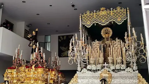 La Cofradía de Nueva Esperanza abrió sus puertas a su barrio Martes Santo