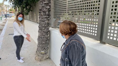 Alcorque hormigonado en la calle Nuestra Se&ntilde;ora de la Cabeza de Elche.