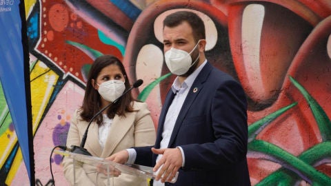 Isabel Gil Rosi&ntilde;a y Luis Salaya