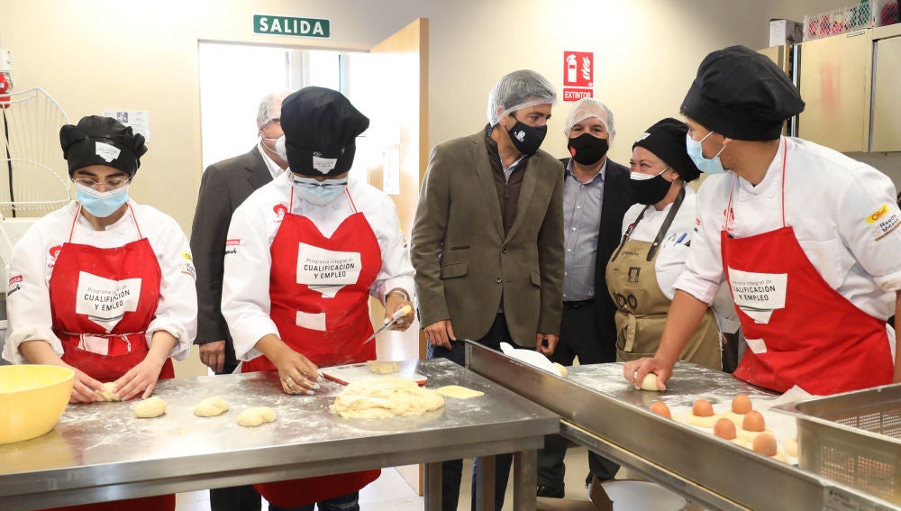 El trabajo en las cocinas de AGS