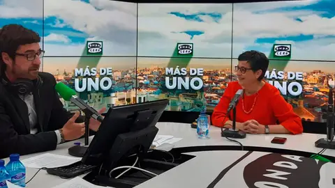González Laya durante la entrevista en Más de un con Óscar Plaza González Laya durante la entrevista en Más de un con Óscar Plaza