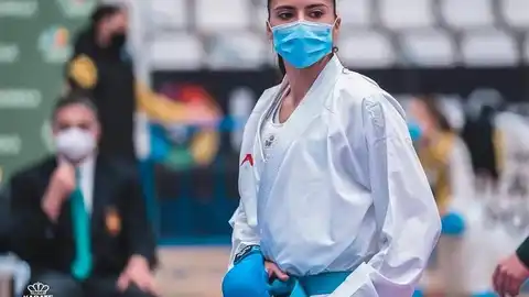 Carlota Fernández Carlota Fernández, campeona de España de kárate 2021