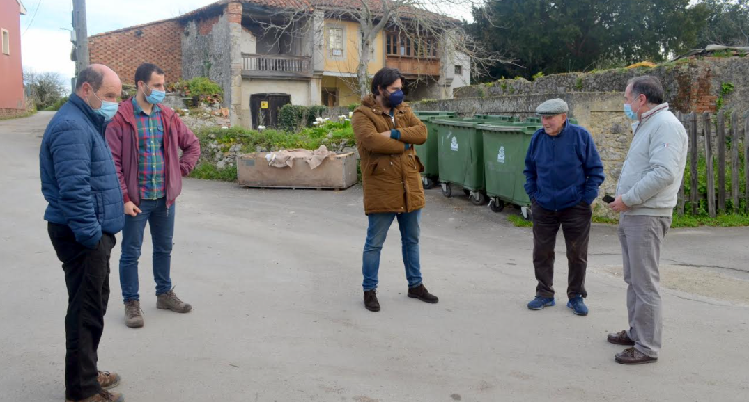 El Ayuntamiento de Llanes adjudica en 30.610 euros la mejora de caminos de Oviu y el entorno del cuartel de Nueva El Ayuntamiento de Llanes adjudica en 30.610 euros la mejora de caminos de Oviu y el entorno del cuartel de Nueva