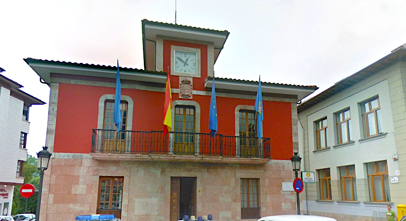 El Pleno del Ayuntamiento de Parres aprobará el lunes la renovación de todo el alumbrado público municipal El Pleno del Ayuntamiento de Parres aprobará el lunes la renovación de todo el alumbrado público municipal