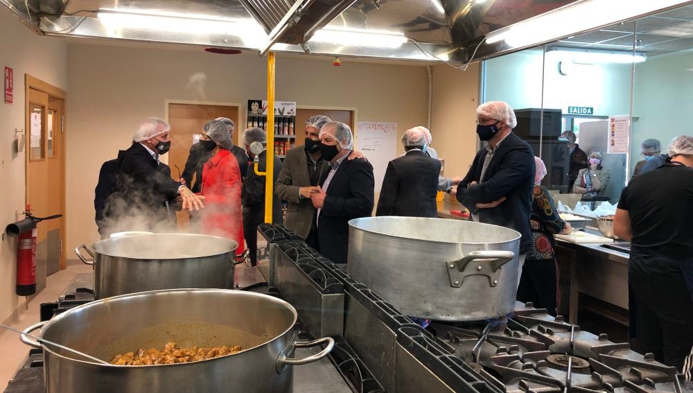Visita a las instalaciones de Alicante Gastronómica Solidaria 