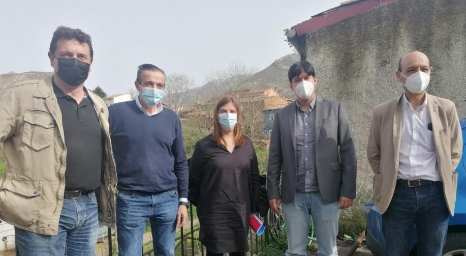 Gimena Llamedo: «La expansión de la banda ancha en Llanes es muestra del compromiso del Gobierno con la conectividad en la zona rural» Gimena Llamedo: «La expansión de la banda ancha en Llanes es muestra del compromiso del Gobierno con la conectividad en la zona rural»
