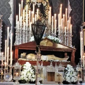 La Cofradía del Sepulcro en la Abadía de Císter La Cofradía del Sepulcro en la Abadía de Císter