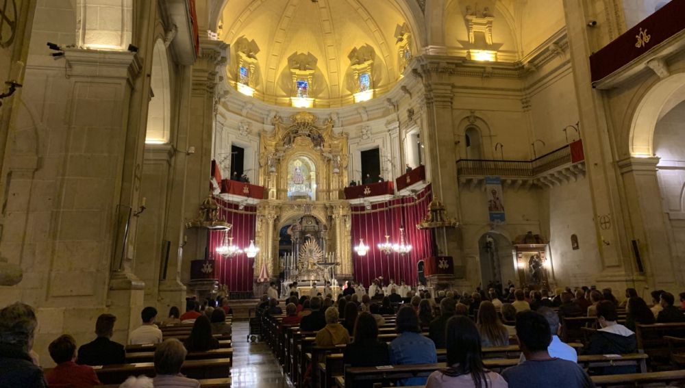 Concierto de los cantores del Msteri d'Elx con las ‘Siete palabras de Cristo en la cruz’. 