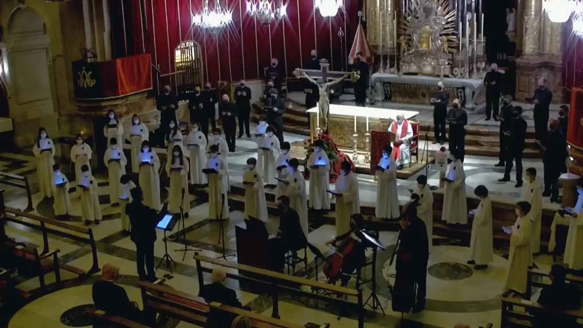 Concierto de los cantores del Msteri d'Elx con las ‘Siete palabras de Cristo en la cruz’. 
