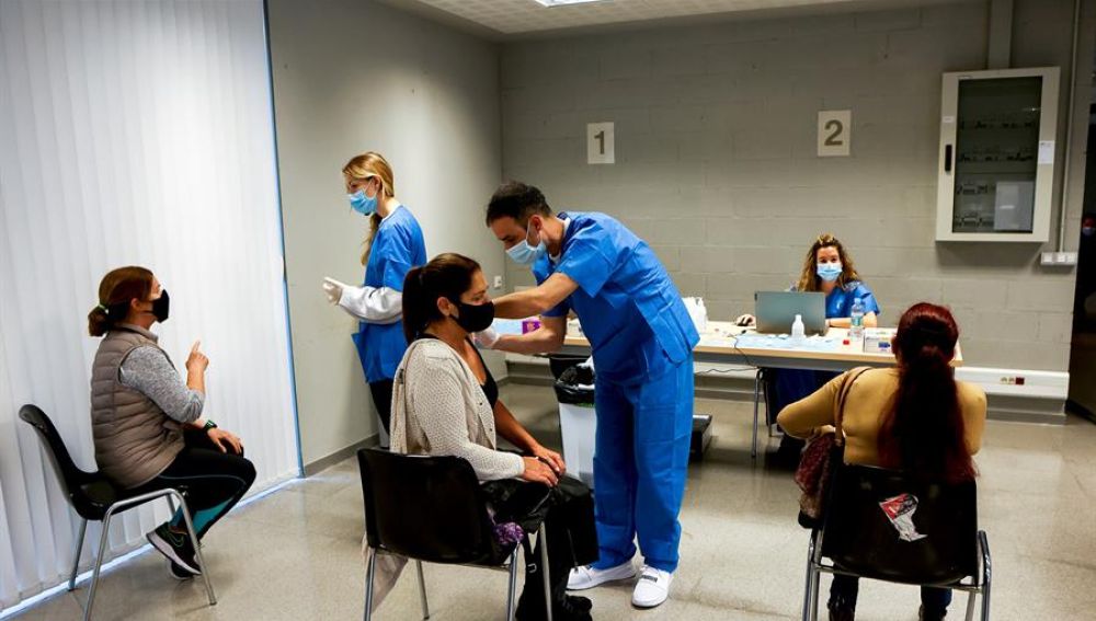 Restricciones, horario del toque de queda y vacunación en Semana Santa y últimas noticias del coronavirus en España, Madrid, Cataluña hoy Restricciones, horario del toque de queda y vacunación en Semana Santa y últimas noticias del coronavirus en España, Madrid, Cataluña hoy
