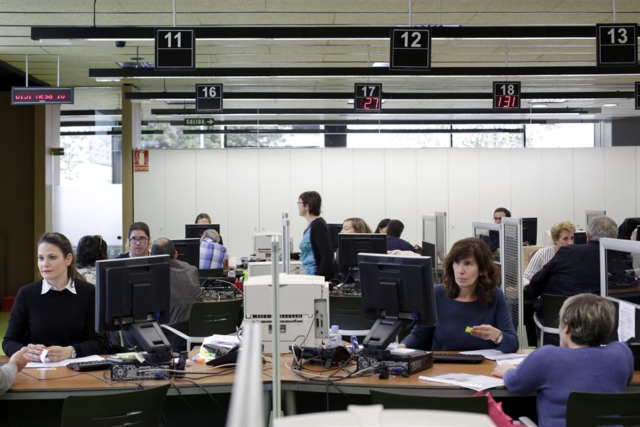 Ramon Alberich (C. de Comerç Sabadell): “Les empreses hauran de fer esforços per actualitzar-se i adaptar-se” Ramon Alberich (C. de Comerç Sabadell): “Les empreses hauran de fer esforços per actualitzar-se i adaptar-se”