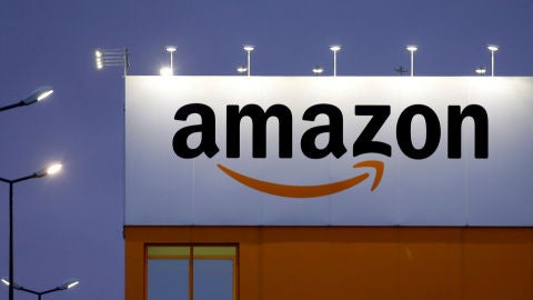La fachada de un edificio de Amazon