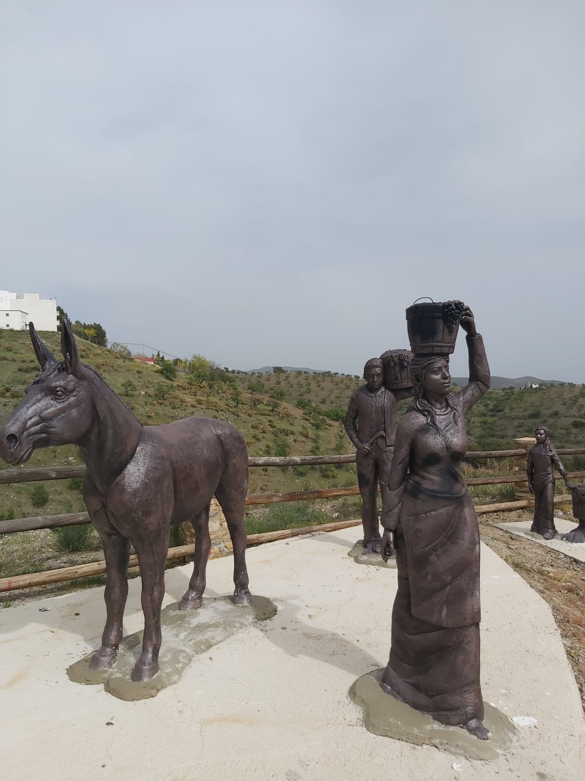Margarita Castillo: "Seguimos sin conseguir que nos suban viales para vacunar cuando tenemos profesionales en el pueblo" Margarita Castillo: "Seguimos sin conseguir que nos suban viales para vacunar cuando tenemos profesionales en el pueblo"