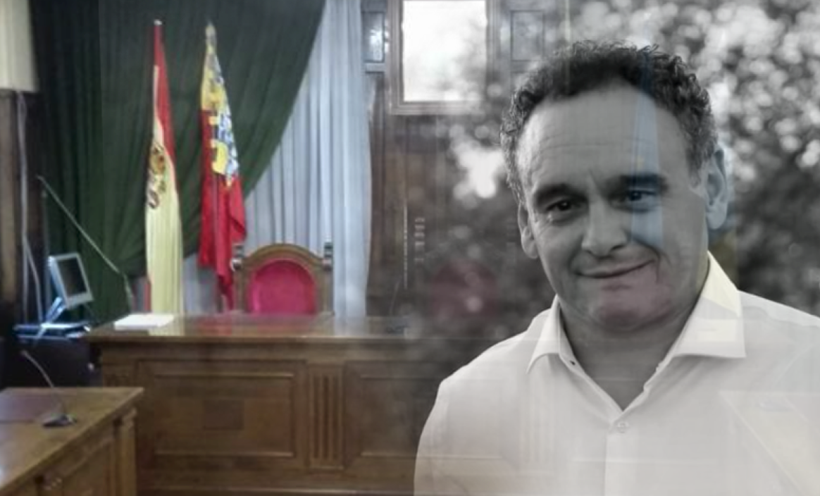 La oposición de Nava critica el presupuesto y el alcalde niega que se aumenten las dietas y se recorten servicios La oposición de Nava critica el presupuesto y el alcalde niega que se aumenten las dietas y se recorten servicios