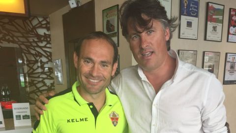 Nino y Mois&eacute;s fueron compa&ntilde;eros en el Elche durante dos temporadas y guardan una gran relaci&oacute;n de amistad.