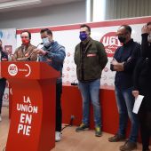 UGT y CCOO responsabilizan a Pedro Sánchez de la 'emergencia industrial' de Asturias