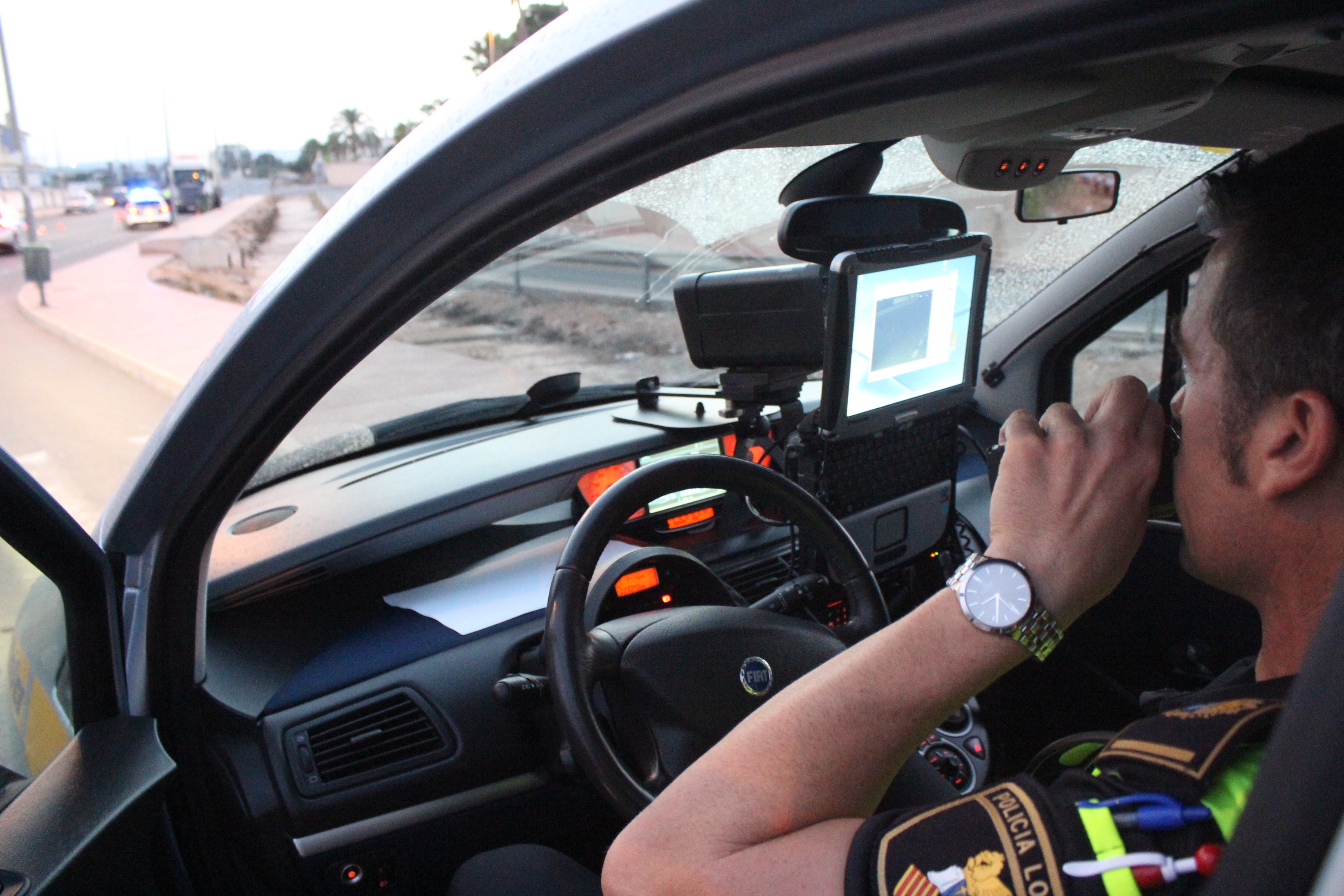 El alcalde destaca la gran colaboración ciudadana para cumplir las directices de Sanidad y evitar la expansión de la pandemia El alcalde destaca la gran colaboración ciudadana para cumplir las directices de Sanidad y evitar la expansión de la pandemia