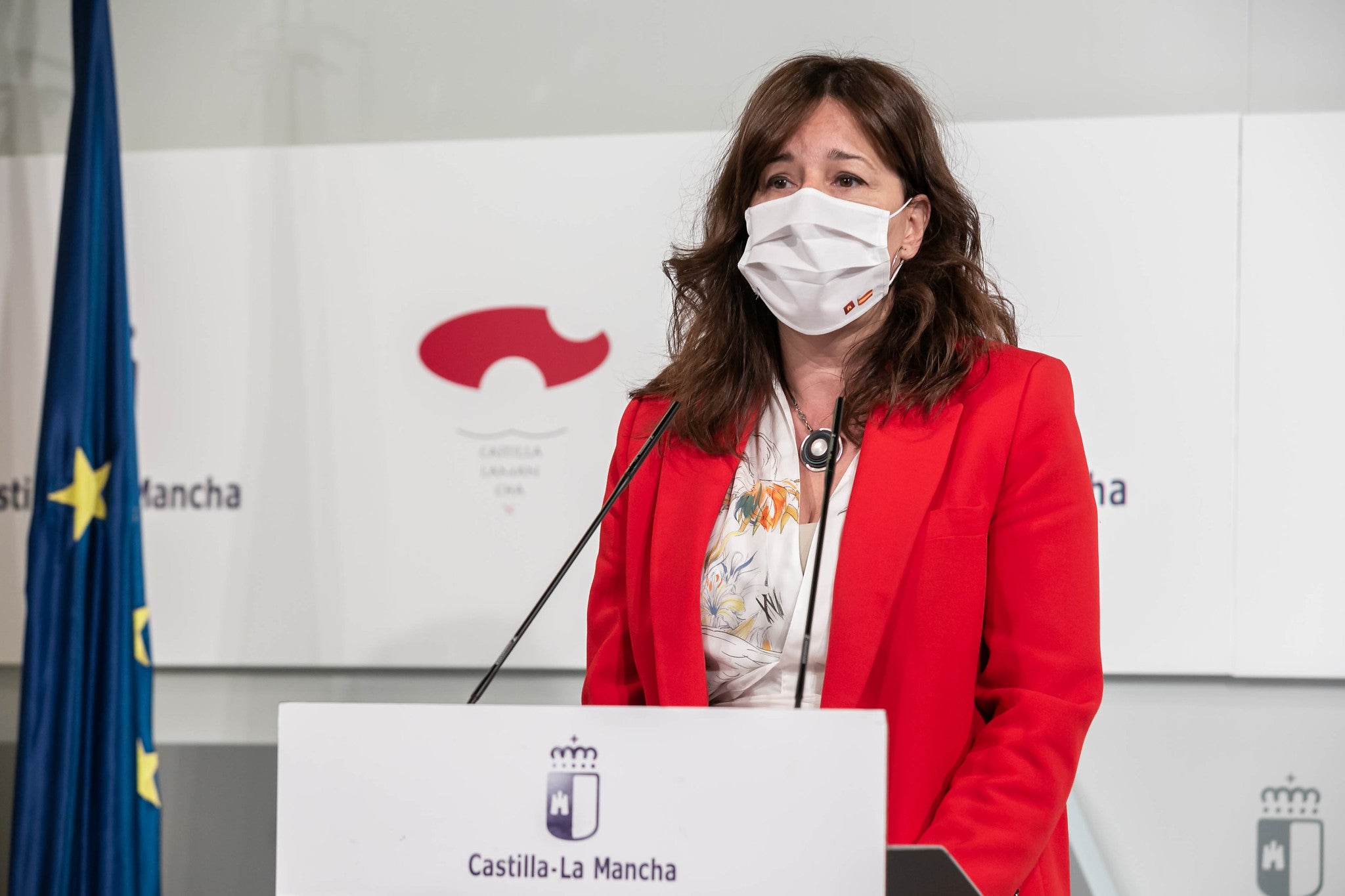 CLM baraja volver al toque de queda de medianoche a partir del sábado CLM baraja volver al toque de queda de medianoche a partir del sábado