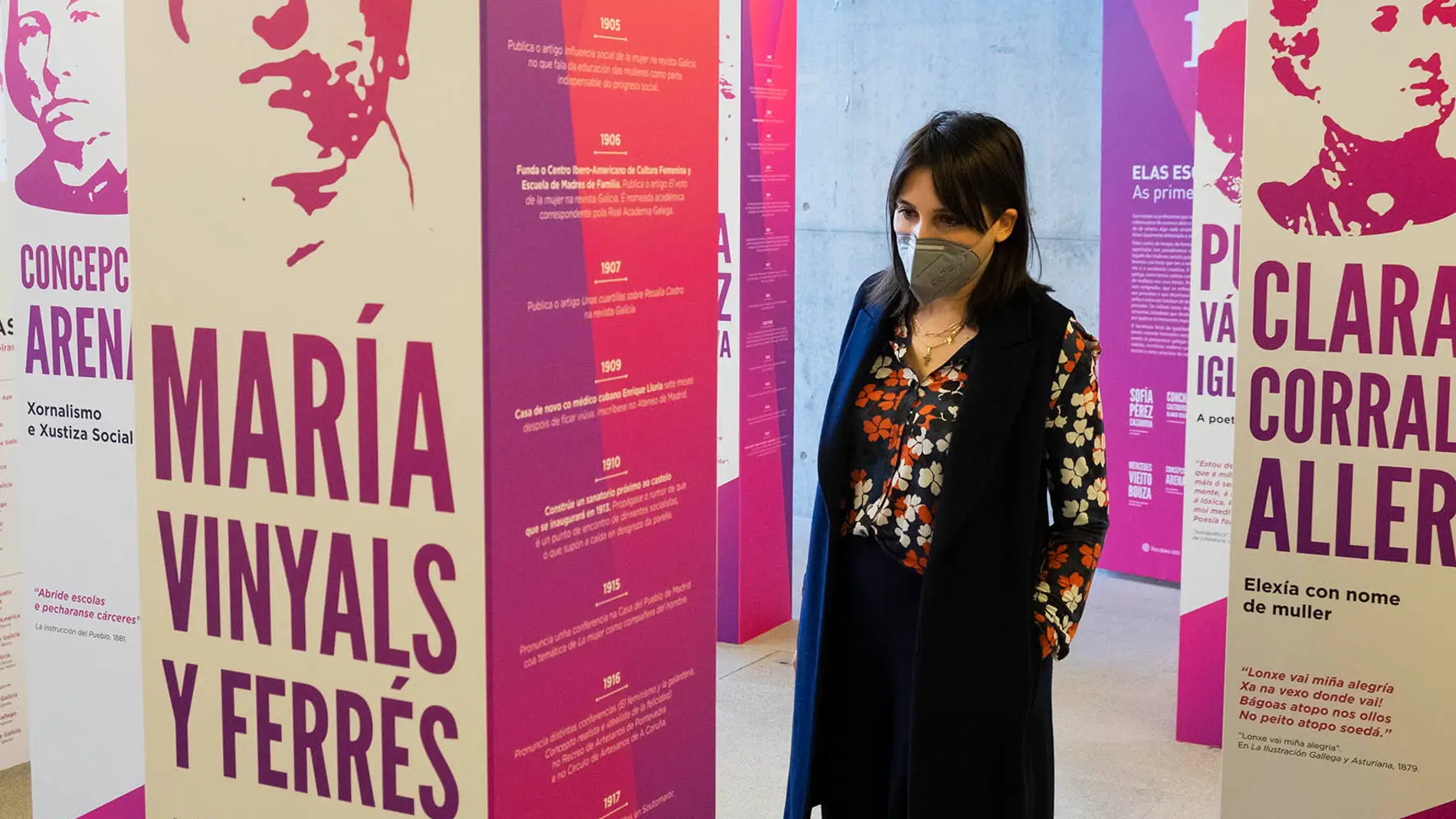 Lorenzana inaugura a mostra " as primeiras xornalistas" que chega a Santiago