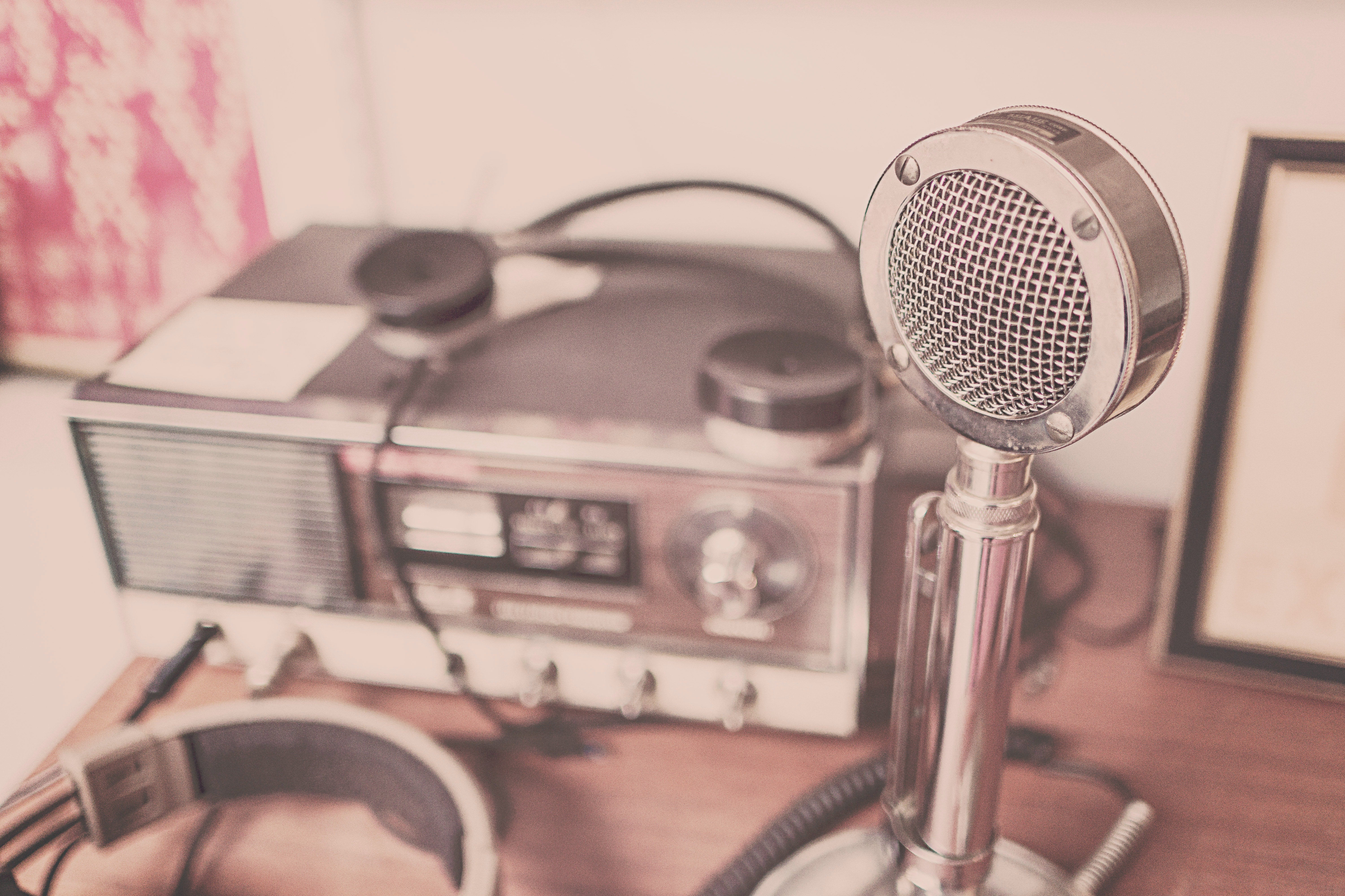 Radio Gustín, la radio que te gusta sí o sí Radio Gustín, la radio que te gusta sí o sí